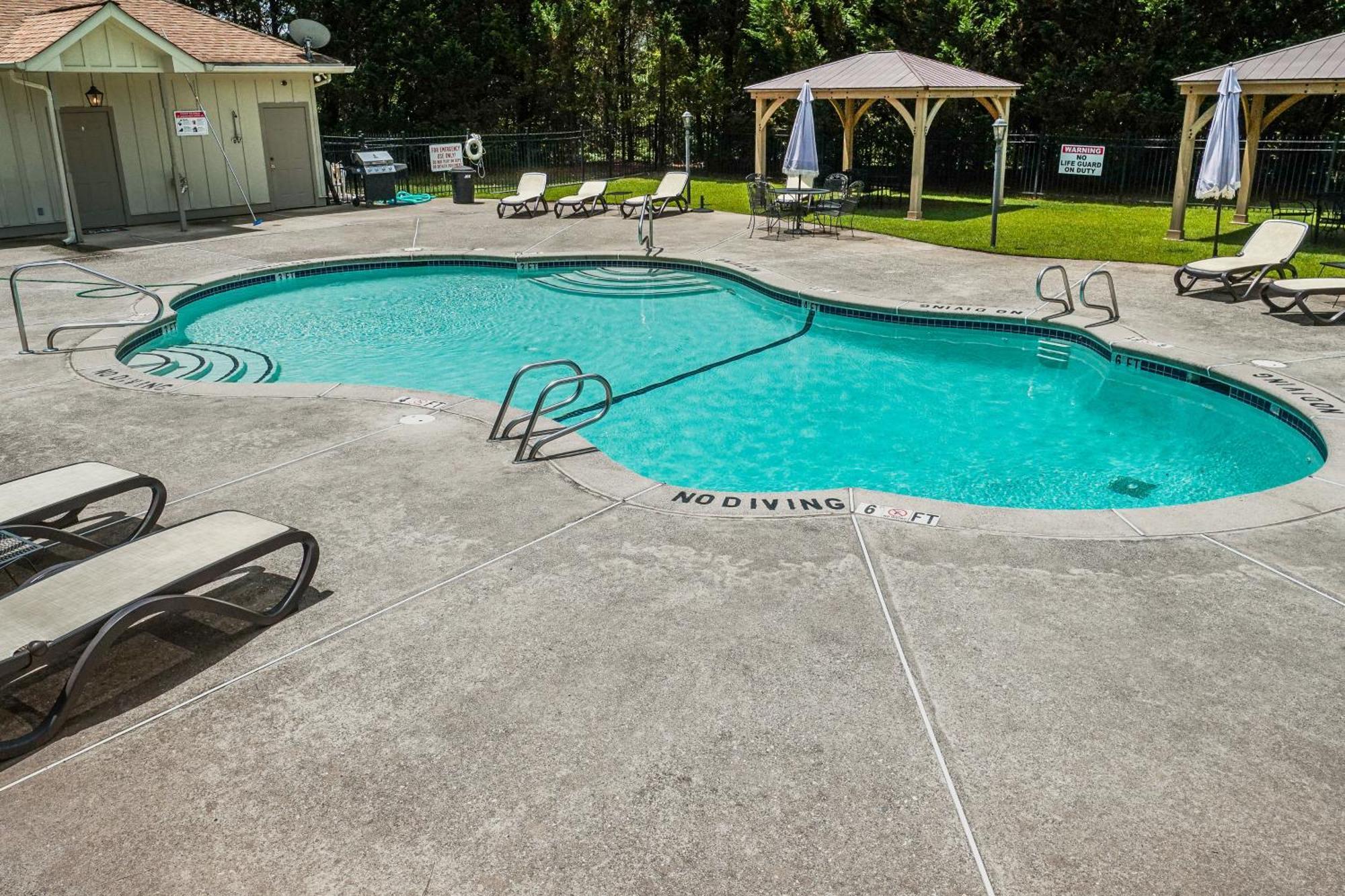 Stunning Helen Getaway With Hot Tub And Ev Charger! Βίλα Εξωτερικό φωτογραφία